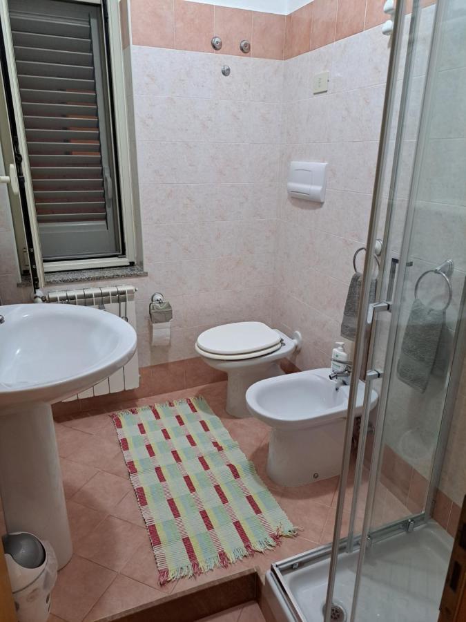 La Casa Vacanza Falcone Bagian luar foto